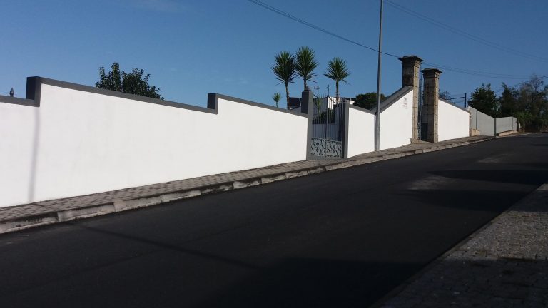 Funcionamento dos cemitérios nos dias 31 de Outubro , 1 e 2 de Novembro