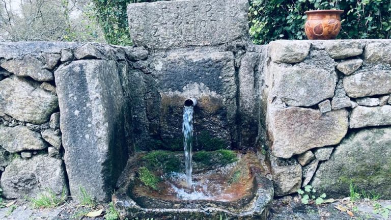 A fonte de Entre Bouças não morreu e será reposta